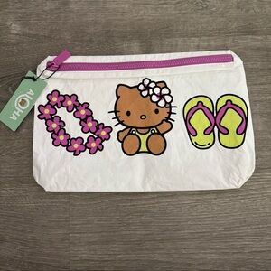 🌺ALOHA Collection x Hello Kitty Mid Pouch Icons Crush